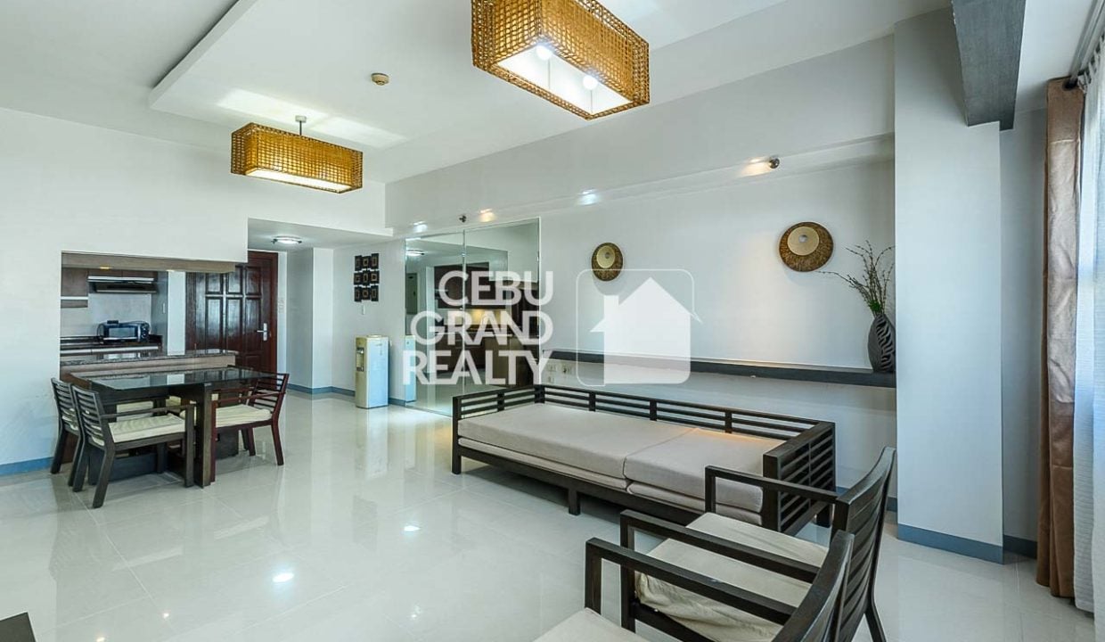 RCAV36 Cozy Condo with Open-Plan Living and Dining in Avalon Condominium - Cebu Grand Realty (8)