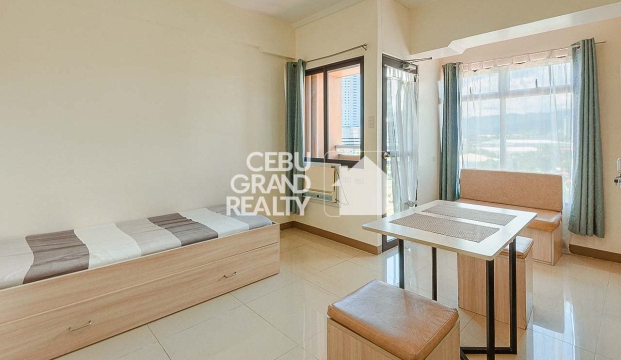 RCMGF7 Affordable Studio for Rent Near IT Park in Mabolo Garden Flats - Cebu Grand Realty 6