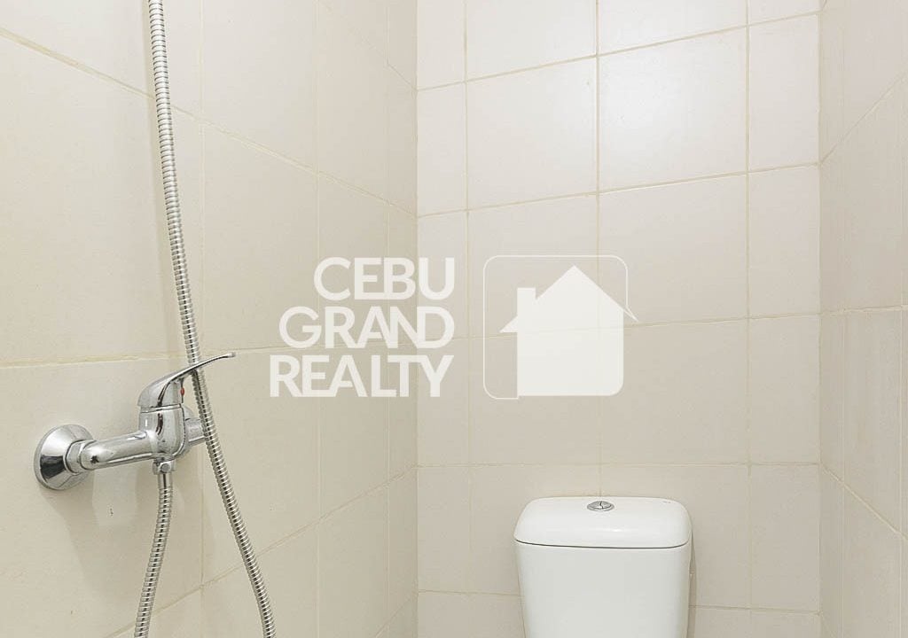 SRBMB4 Modern High-Rise Condo with En-Suite Bathrooms In Mandani Bay- Cebu Grand Realty (25)