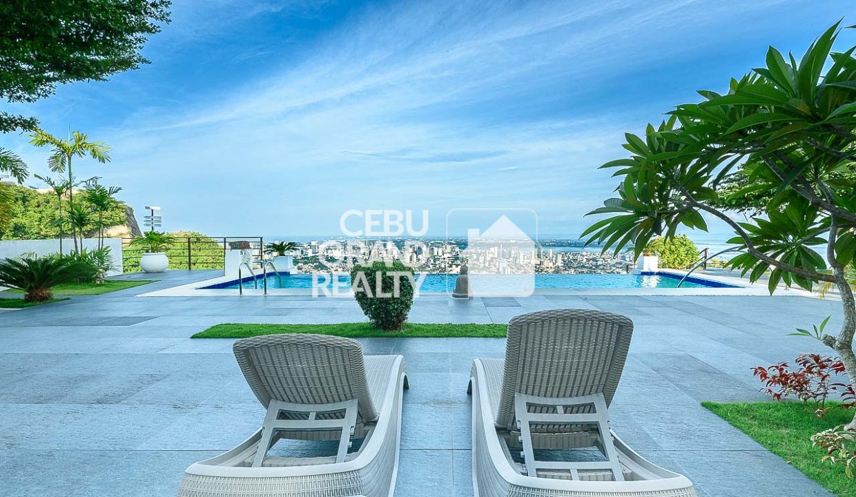 SRBPM1 Luxury Hillside Residence with Ocean and City Views at The Monterazzas - Cebu Grand Realty (4)