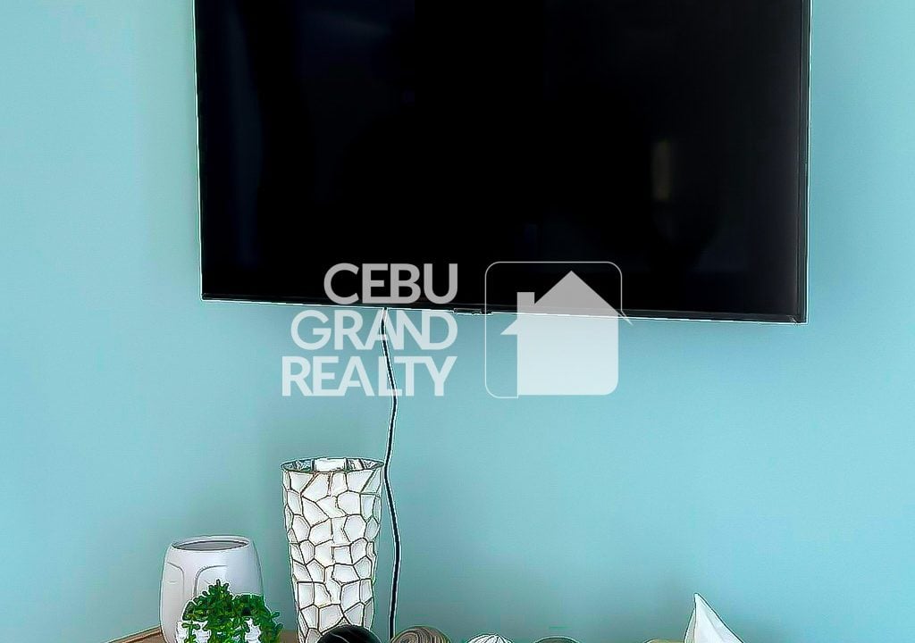 SRBS23 Luxury Condo with City Views in Solinea Cebu Business Park - Cebu Grand Realty 5