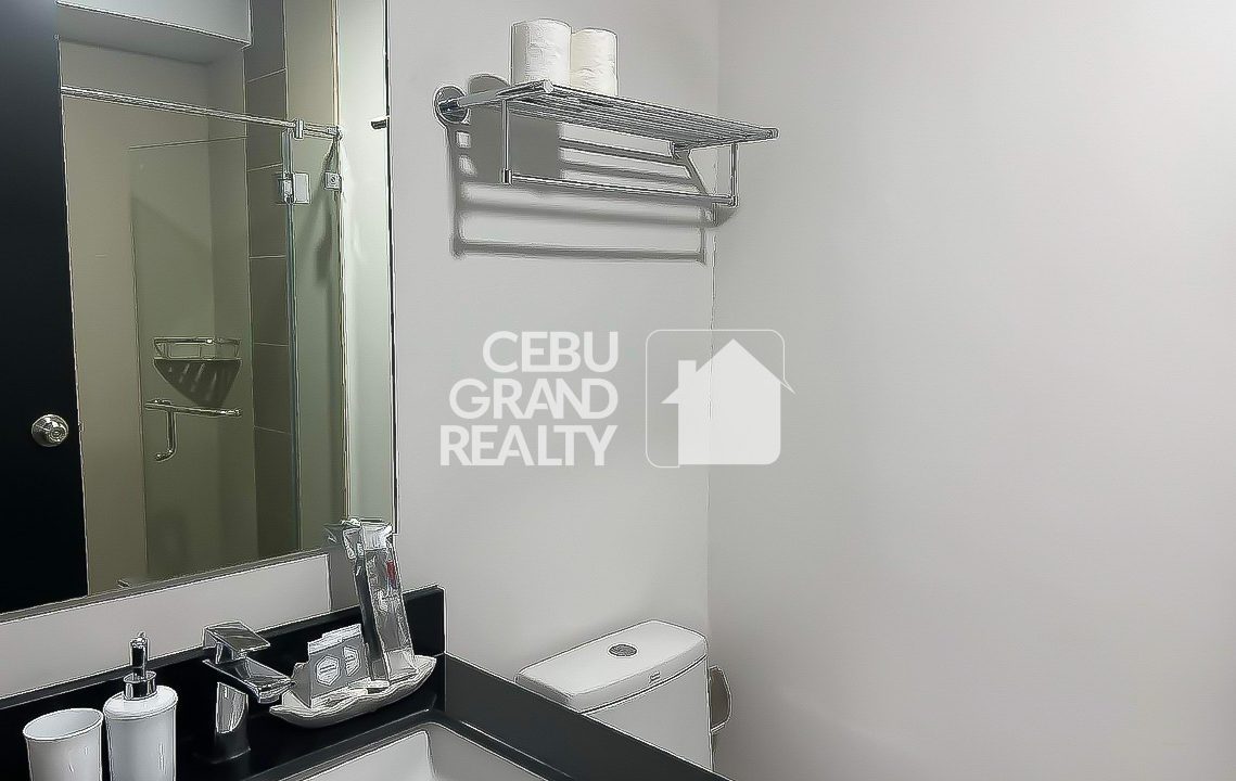 SRBS23 Luxury Condo with City Views in Solinea Cebu Business Park - Cebu Grand Realty 7