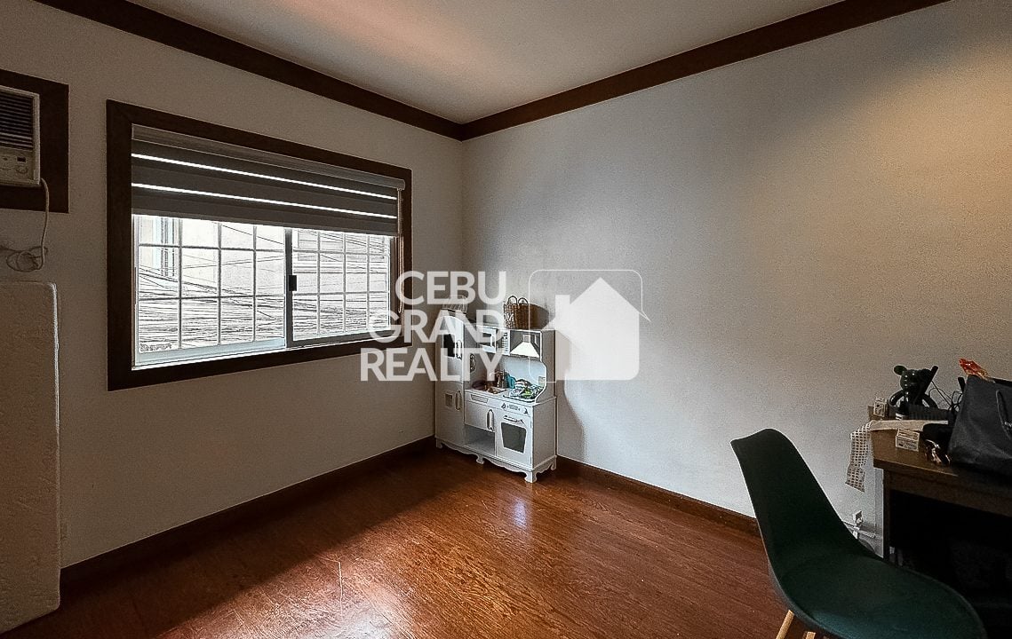 SRBVT1 Corner Duplex with Garden for Sale in Villa Terrace - Cebu Grand Realty 9