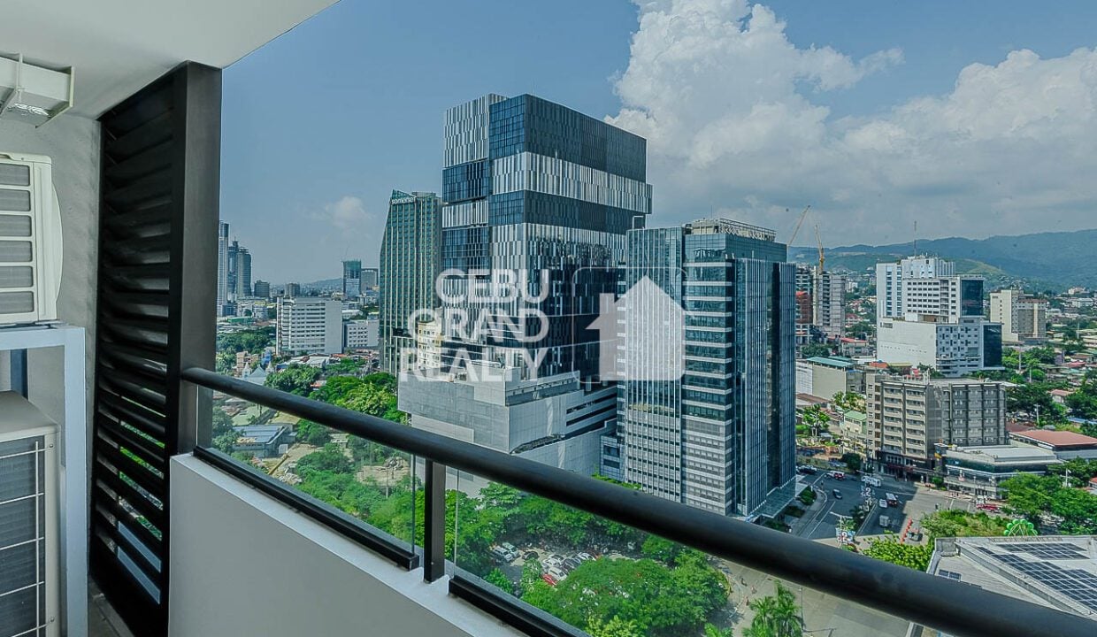 SRBAL20 Upscale Condo in Alcoves with Stunning City Views - Cebu Grand Realty 10