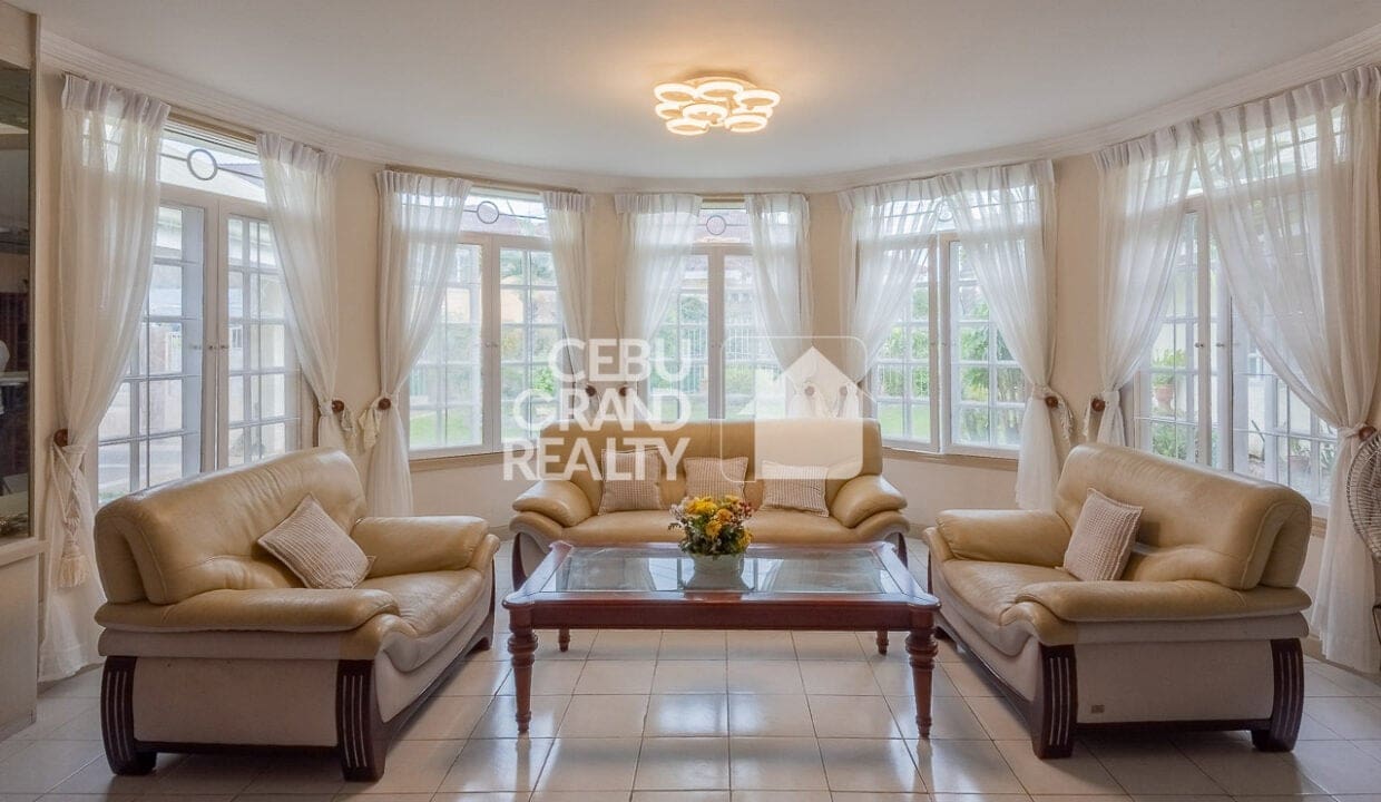 RHSN19 Peaceful and Convenient Family Home in Banilad - Cebu Grand Realty 3
