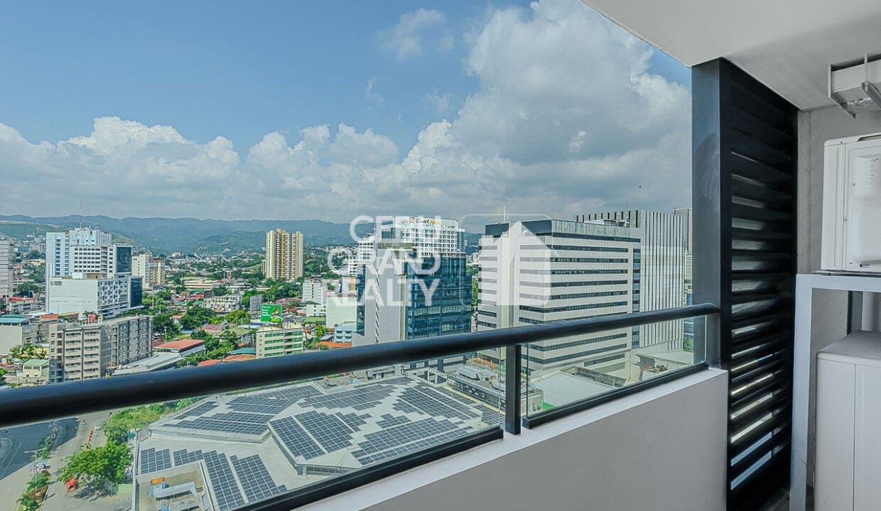 SRBAL21 Premium Condo in The Alcoves with Balcony Views - Cebu Grand Realty 10