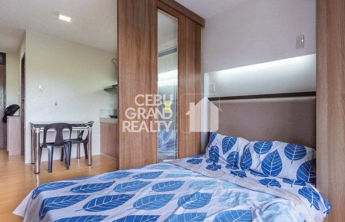 SRBOO2 Cozy and Convenient Studio Condo in One Oasis Cebu - Cebu Grand Realty 2