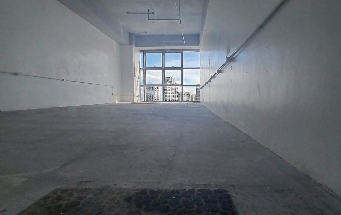 RCPLCC26 Open-Layout Office Space for Lease in Cebu Business Park - Cebu Grand Realty 2