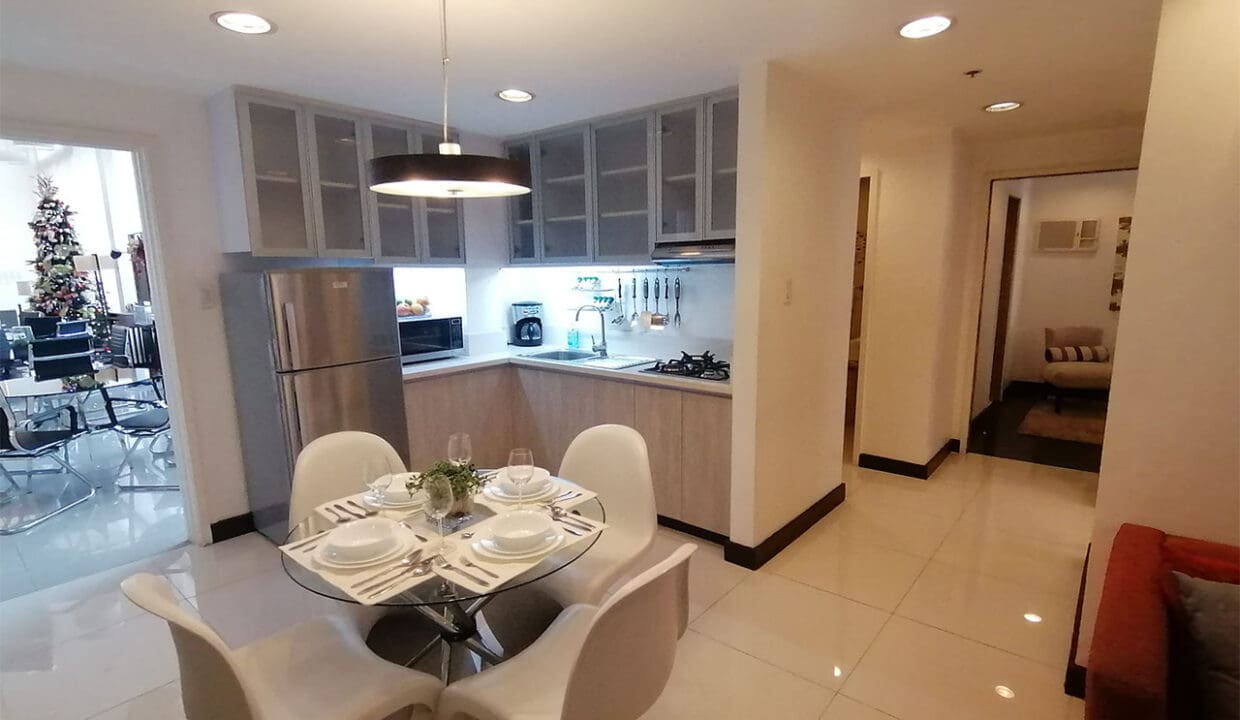SRDHO3 - Bright and Airy City Living with Sleek Modern - Cebu Grand Realty - (3)