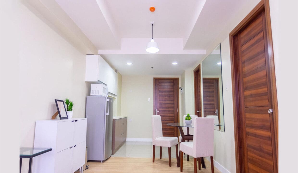 SRDHO5 - Modern Sanctuary with Sleek Interiors and Cozy Vibes- Cebu Grand Realty - (3)