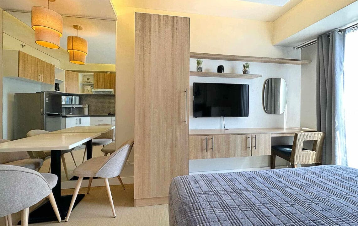 RCAT14 - Fresh Flowing Space with Understated Elegance - Cebu Grand Realty (4)