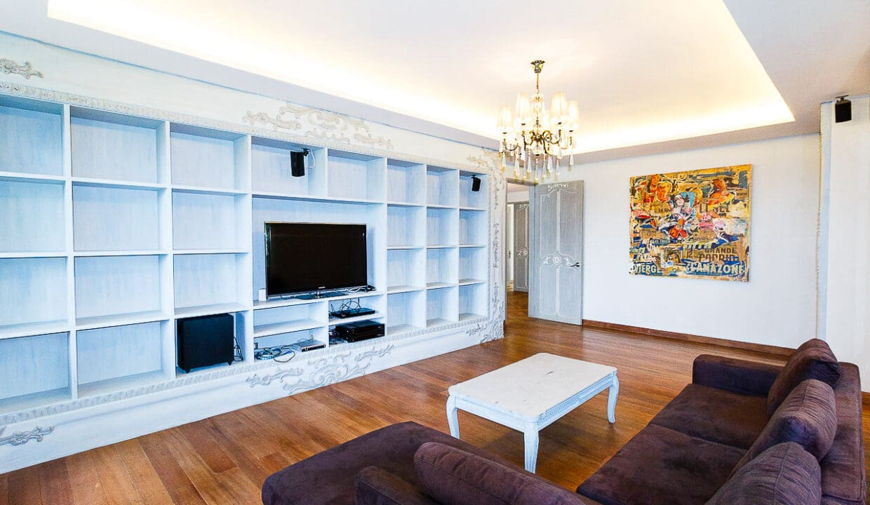 RHML45 Luxury 5 Bedroom House for Rent in Maria Luisa Park Cebu