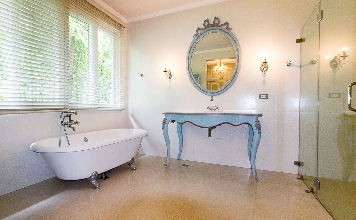 RHML45 Luxury 5 Bedroom House for Rent in Maria Luisa Park Cebu