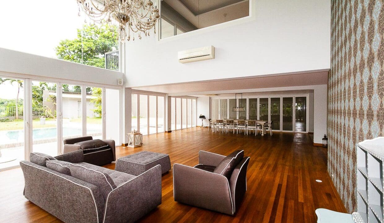 RHML45 Luxury 5 Bedroom House for Rent in Maria Luisa Park Cebu