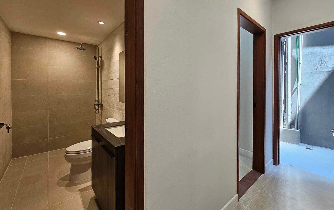 SRBB1 - Stylish Modern Home with Elegant Interiors - Cebu GRand Realty (30)