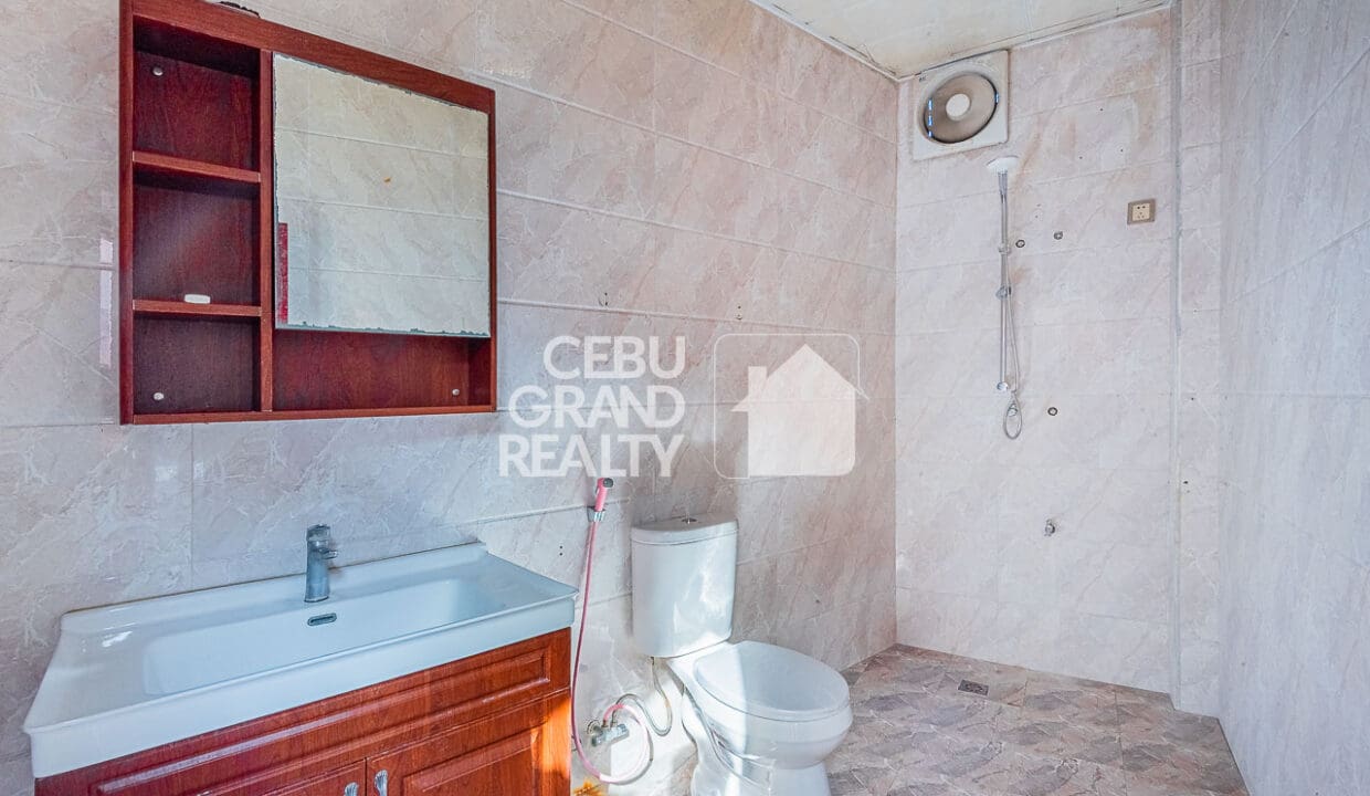 SRBSN4 - Bright Bungalow with Seamless Indoor Outdoor Flow - Cebu Grand Realty (22)
