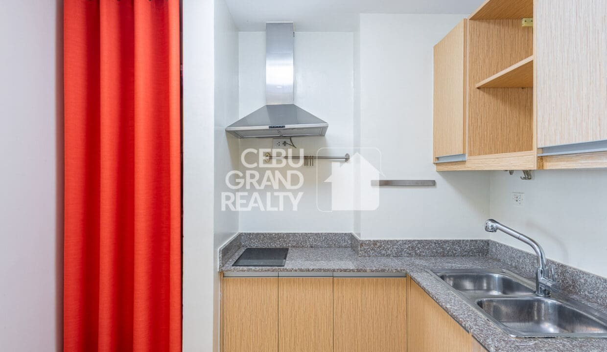 RCGR6 - Cozy Chic Sanctuary with Sleek Comforts - Cebu Grand Realty (3)