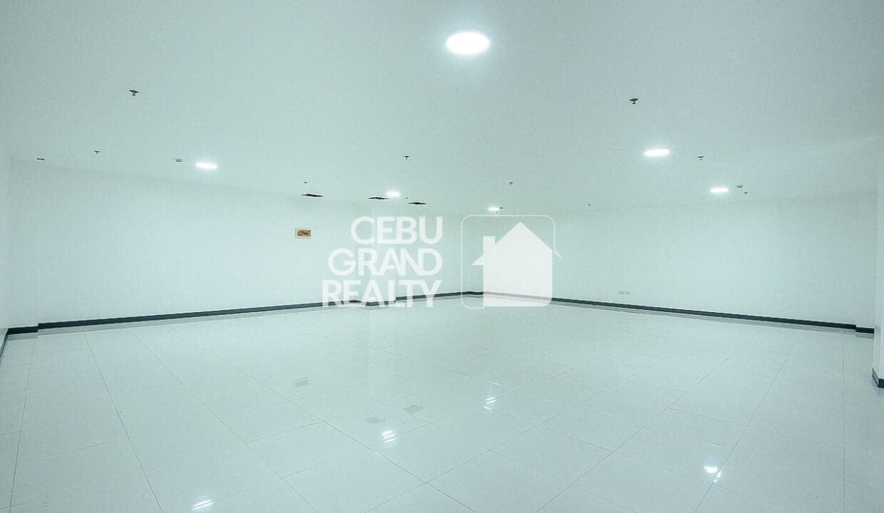 RCPQH1 - The Clear Choice Sleek Commercial Units - Cebu Grand Realty (4)