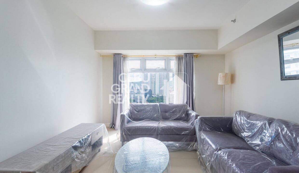 RCSP9 - Panoramic Cityscapes Condo with Spacious Interiors in Cebu - Cebu Grand Realty (0)