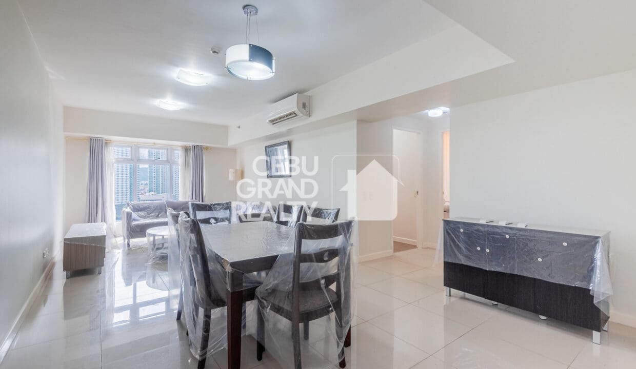 RCSP9 - Panoramic Cityscapes Condo with Spacious Interiors in Cebu - Cebu Grand Realty (1)