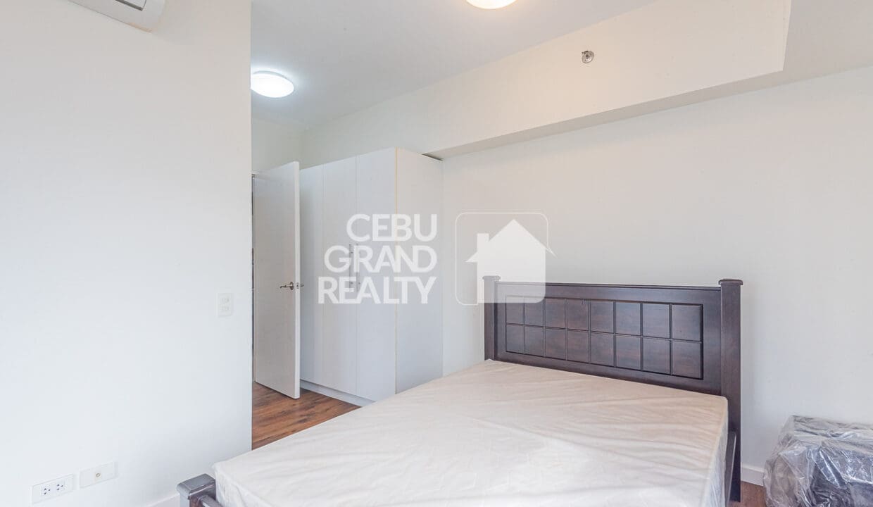 RCSP9 - Panoramic Cityscapes Condo with Spacious Interiors in Cebu - Cebu Grand Realty (10)
