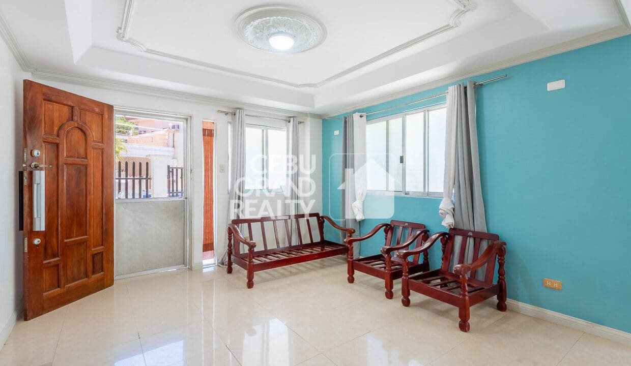 RHPGV1 - Cozy Elegance in a Peaceful Corner - Cebu Grand Realty (1)
