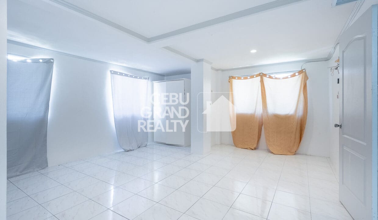 RHPGV1 - Cozy Elegance in a Peaceful Corner - Cebu Grand Realty (20)