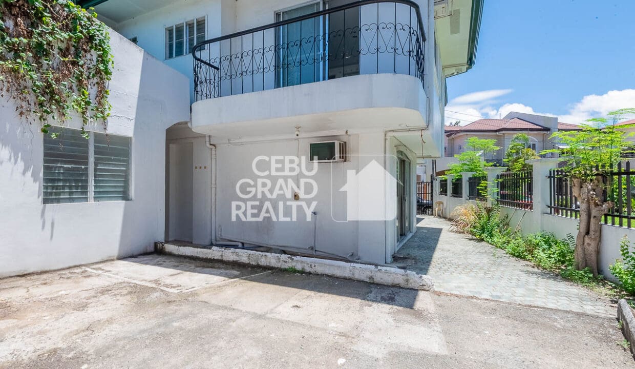 RHPGV1 - Cozy Elegance in a Peaceful Corner - Cebu Grand Realty (33A)