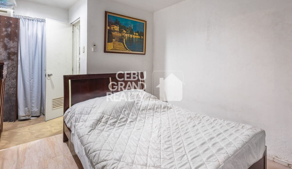 SRBKE1 - One of a Kind Mid Century Haven - Cebu Grand Realty (6)