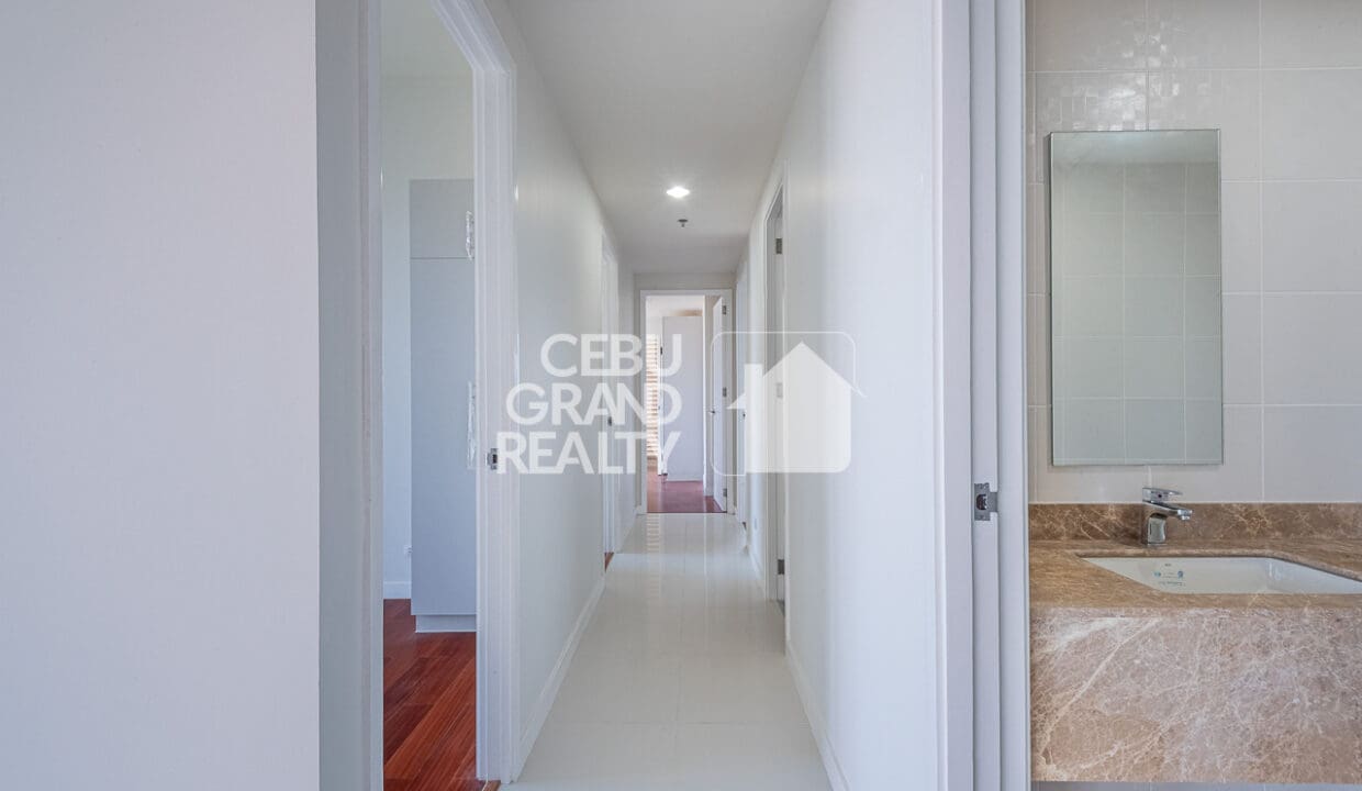 SRBMP19 - Tranquility and Style in the Sky - Cebu Grand Realty (12)