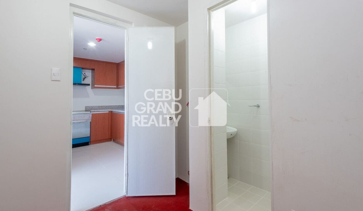 SRBMP19 - Tranquility and Style in the Sky - Cebu Grand Realty (26A)