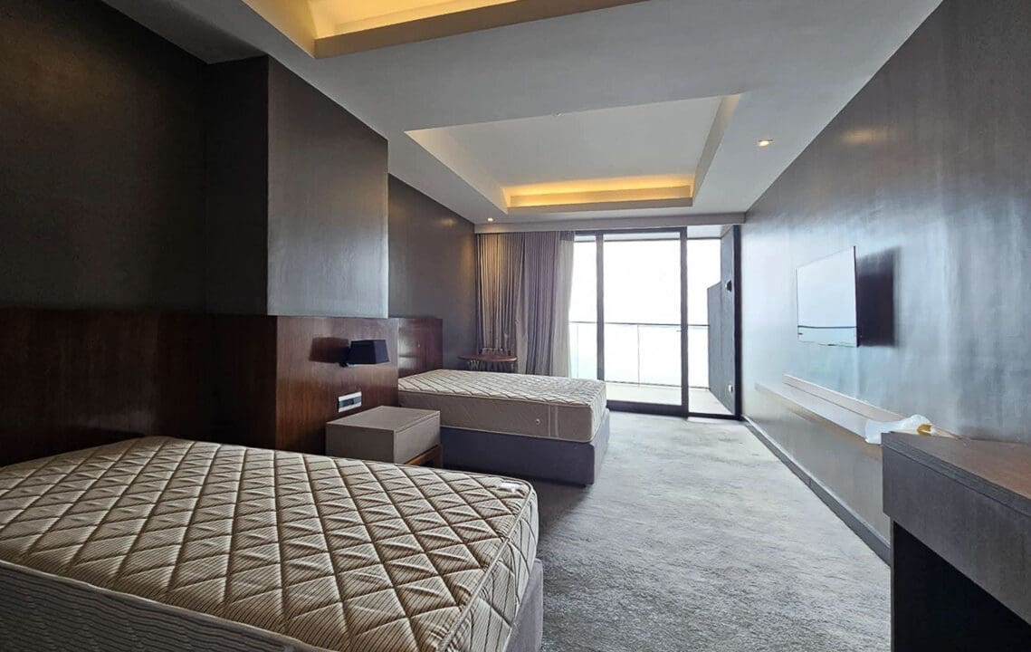 SRBTRF7 - Luxury Wrapped in Serenity and Soft Sea Air - Cebu Grand Realty (0A)