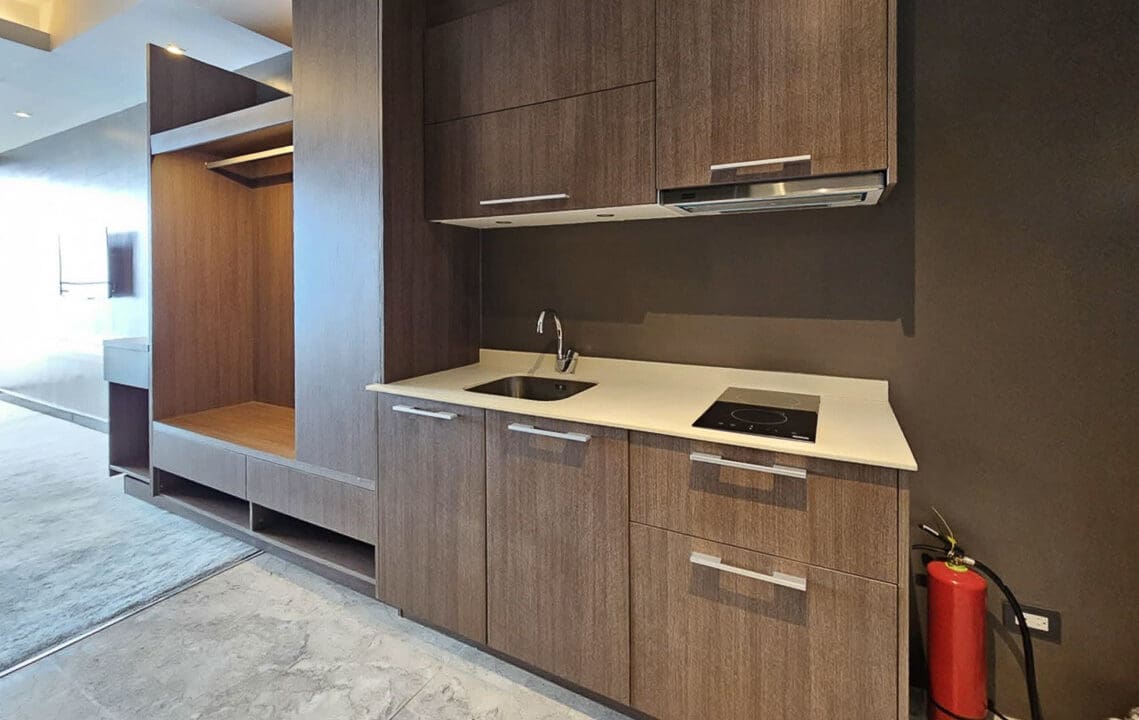 SRBTRF7 - Luxury Wrapped in Serenity and Soft Sea Air - Cebu Grand Realty (0C)