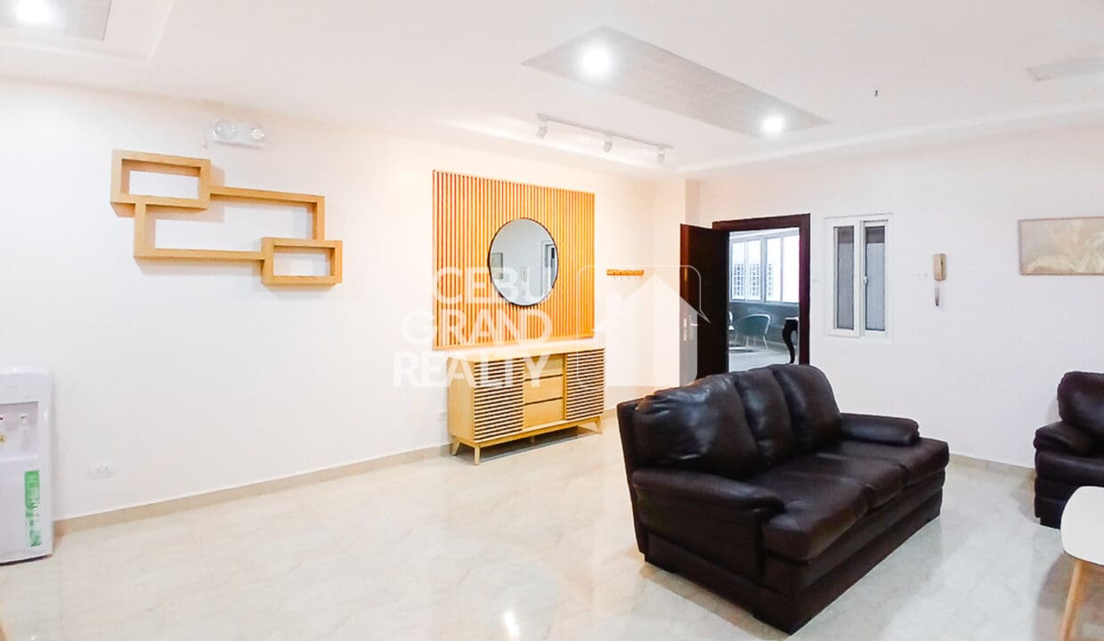 RCTR9- Bright and Peaceful Condo Will Make You Feel Right at Home - Cebu Grand Realty (2)