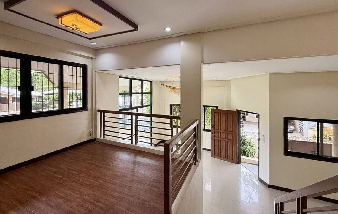 RHMV6 - Cozy Corner Bungalow with Natural Light and Great Layout- Cebu Grand Realty (5)