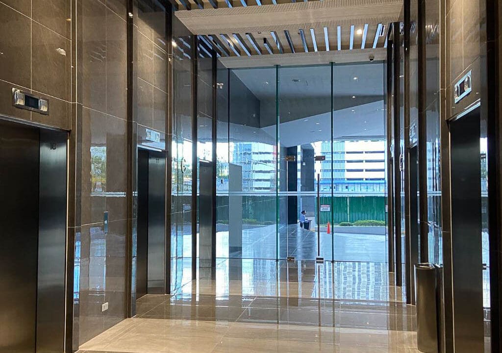 SLPTCP1 - Own Premium Prime Office Space in the Strategic Center of BGC - Cebu Grand Realty (5)