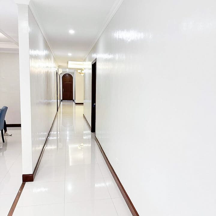 SRBML105 -Timeless Charm Meets Modern Comfort in an Elegant Bungalow - Cebu Grand Realty (22)