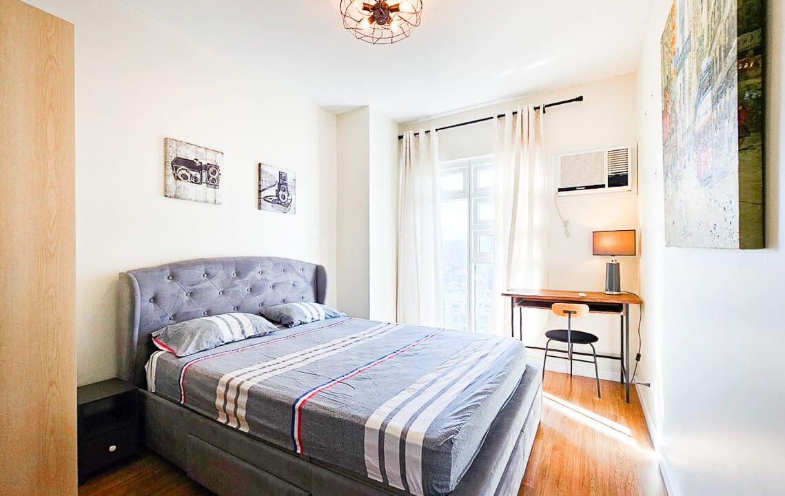 SRBS26 - Stylish Condo Featuring Stunning City View with Cozy Interiors- Cebu Grand Realty (8)