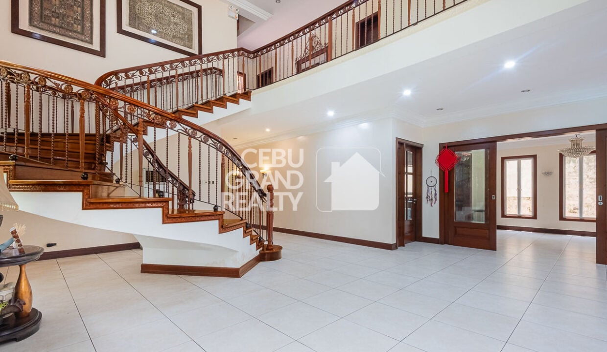 RHSTM6 - Mediterranean Inspired Dream Home with Pool and Garden Oasis - Cebu Grand Realty (2)