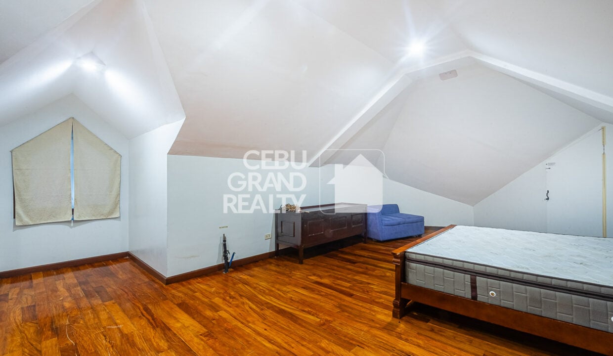 RHSTM6 - Mediterranean Inspired Dream Home with Pool and Garden Oasis - Cebu Grand Realty (25A)