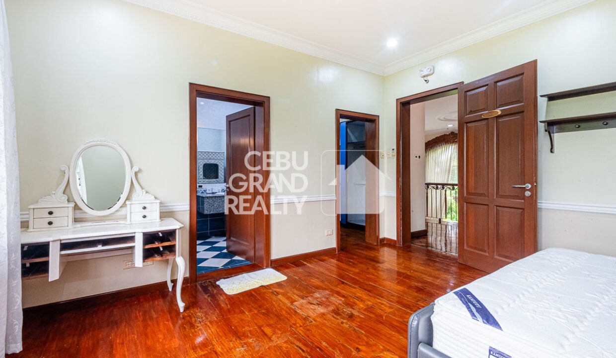 RHSTM6 - Mediterranean Inspired Dream Home with Pool and Garden Oasis - Cebu Grand Realty (26)