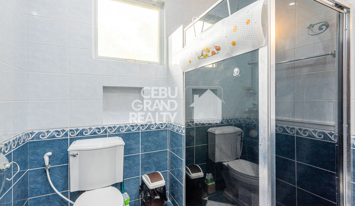 RHSTM6 - Mediterranean Inspired Dream Home with Pool and Garden Oasis - Cebu Grand Realty (27)