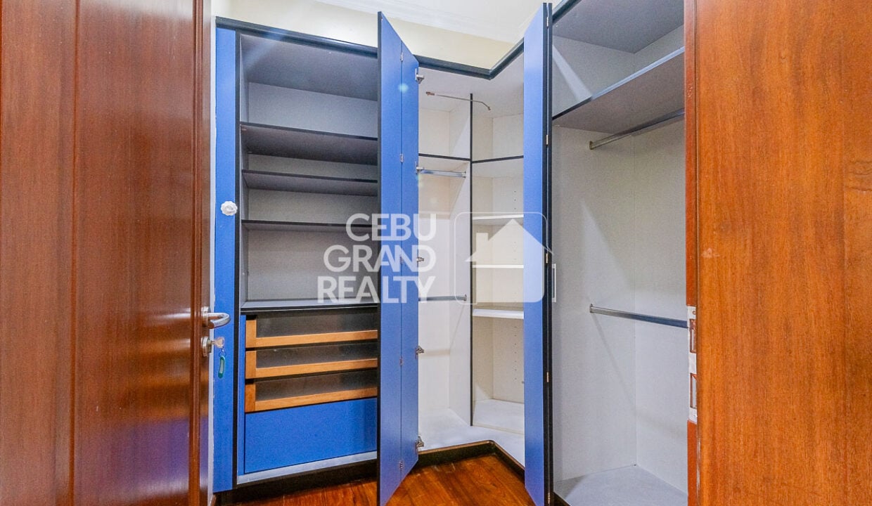 RHSTM6 - Mediterranean Inspired Dream Home with Pool and Garden Oasis - Cebu Grand Realty (29)