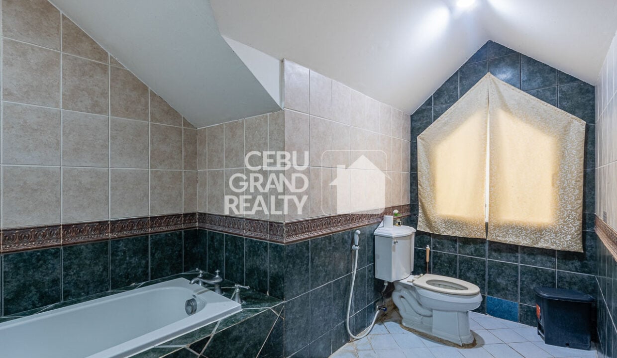 RHSTM6 - Mediterranean Inspired Dream Home with Pool and Garden Oasis - Cebu Grand Realty (40)