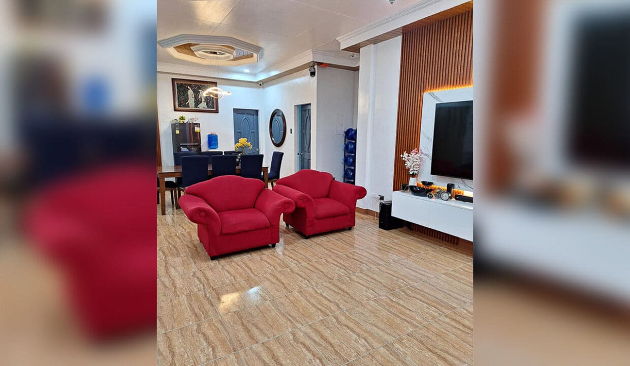 SRBTC1 - Serene Charm Elegant Blue Bungalow on a Spacious Lot - Cebu Grand Realty (5)
