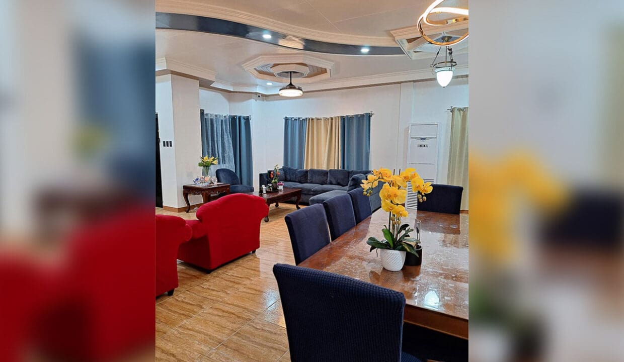 SRBTC1 - Serene Charm Elegant Blue Bungalow on a Spacious Lot - Cebu Grand Realty (8)