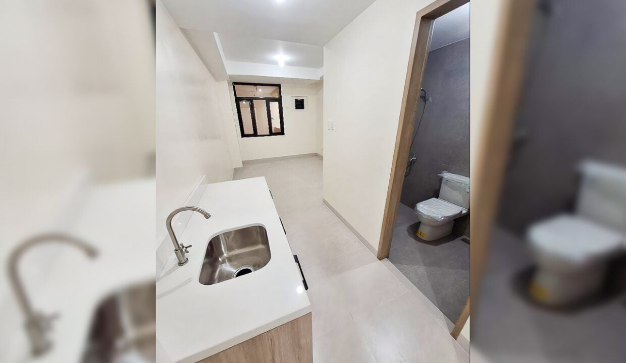 SRDNG2 - Embrace Studio Living with the Perfect Blend of Modern Serenity - Cebu Grand Realty (1A)