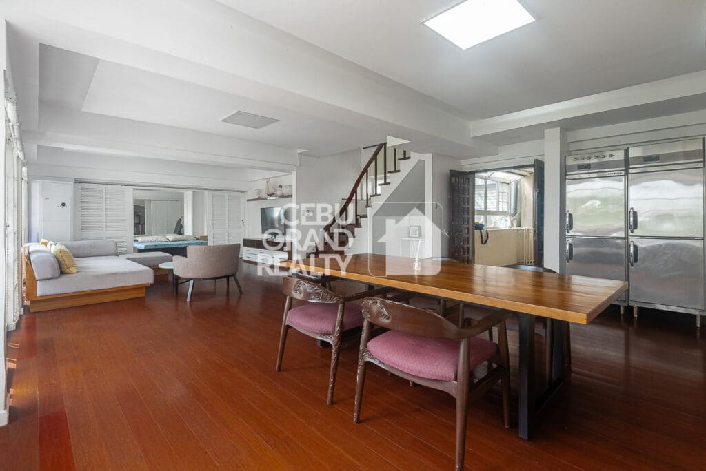 Penthouse for Rent in Banilad with Golf Views | Cebu Grand Realty