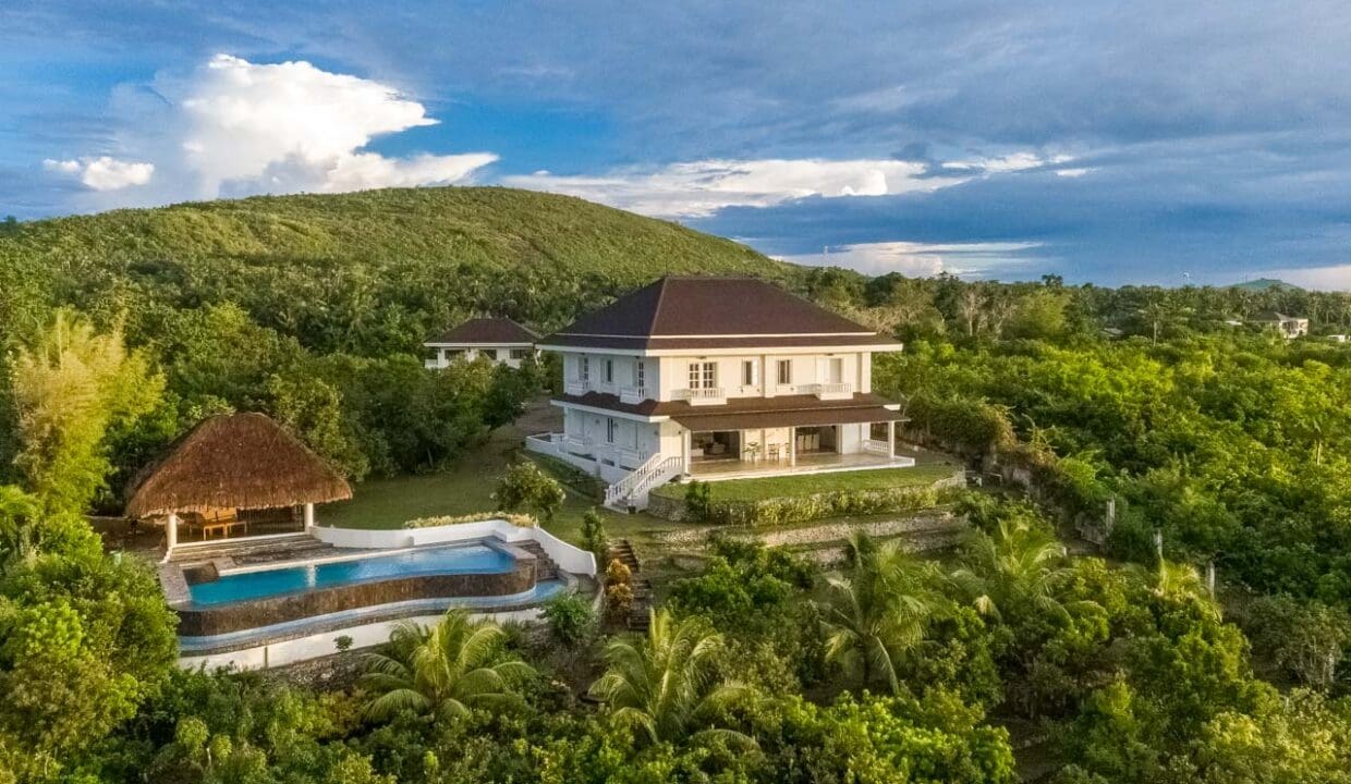 Ocean's Embrace a Breathtaking Home with Luxury Views