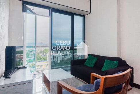 Stunning Condo with Panoramic Coastal Views at Newtown Mactan